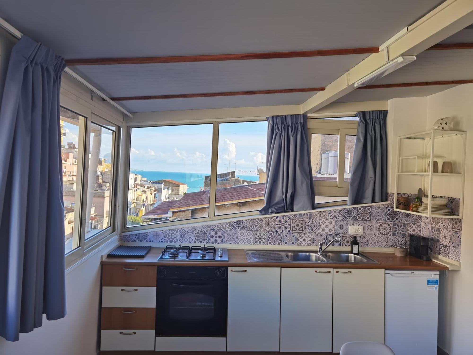 La Casa Di Ariel Apartment Porto Empedocle Luaran gambar