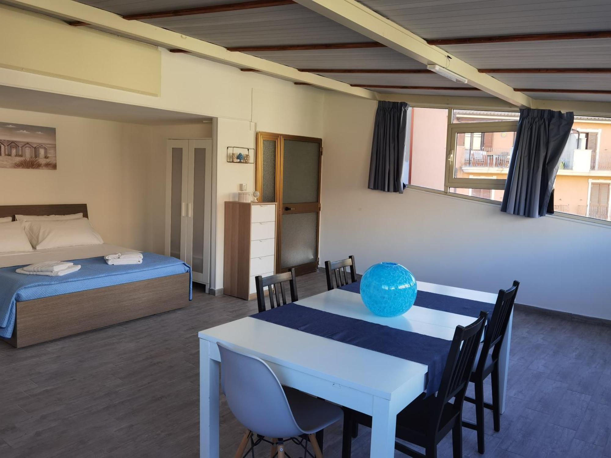 La Casa Di Ariel Apartment Porto Empedocle Luaran gambar