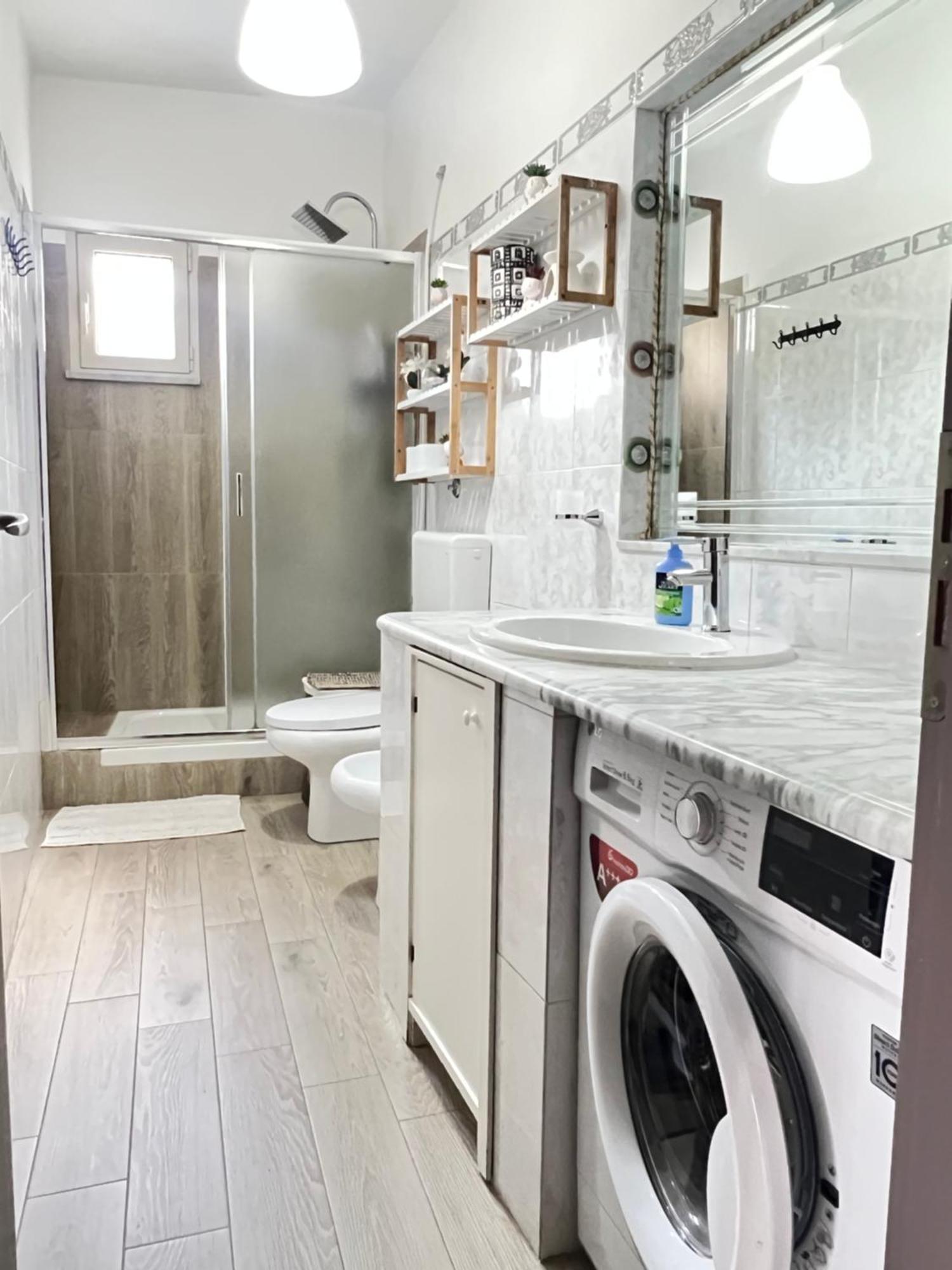 La Casa Di Ariel Apartment Porto Empedocle Luaran gambar